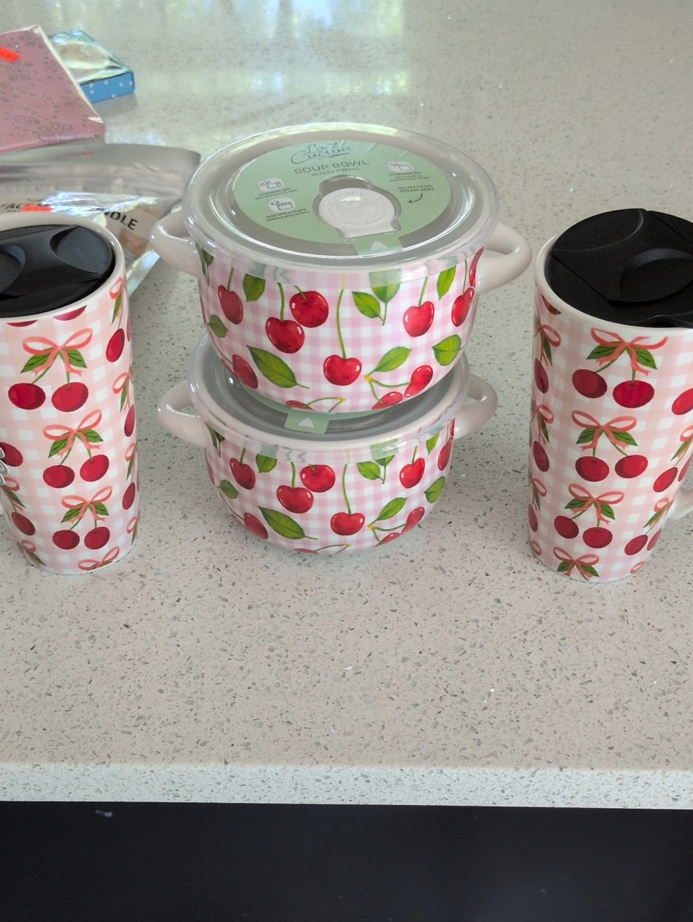 Cherry Print 2 Soup Bowlsw/Lids 2 Travel Mugs - Pink Cherry Pattern New